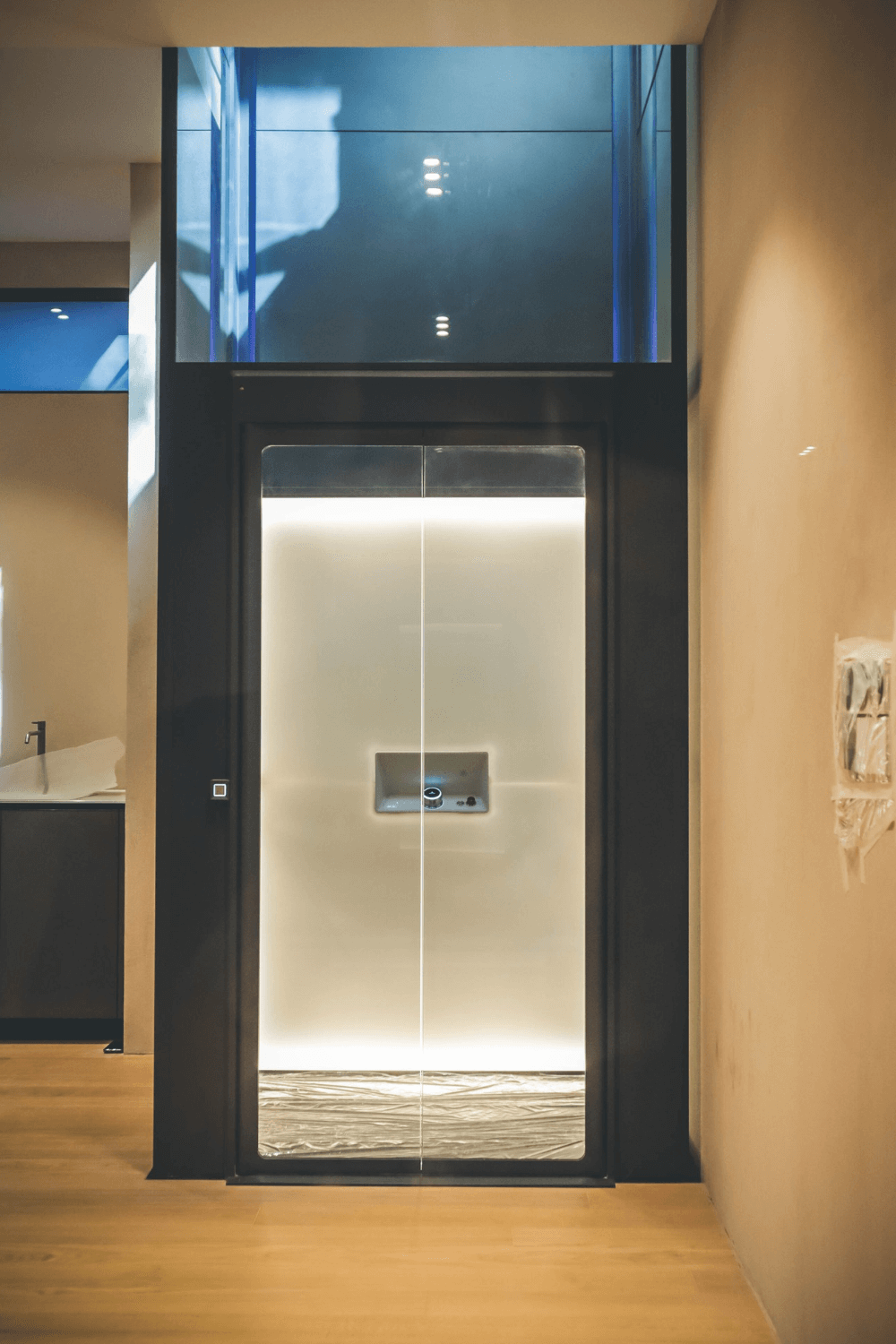 Modern House Elevator Design in the Philippines - HD Homelift Solutions